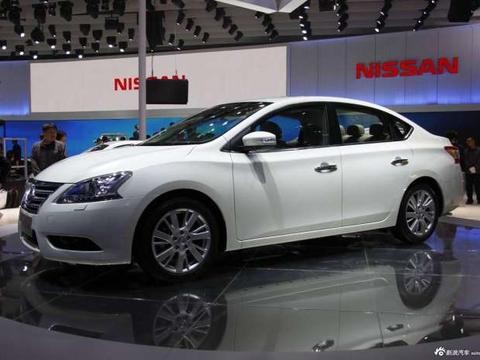 10万级别的家用省心车，日产新轩逸和丰田卡罗拉，哪个好？