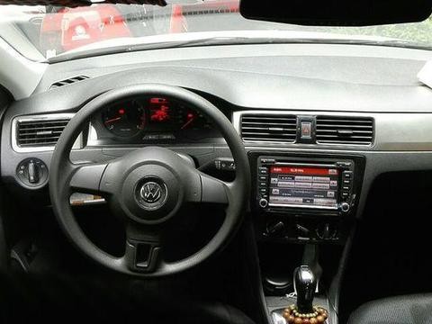 落地价12万，现在只需8万，4毛油耗动力充沛，家用车首选