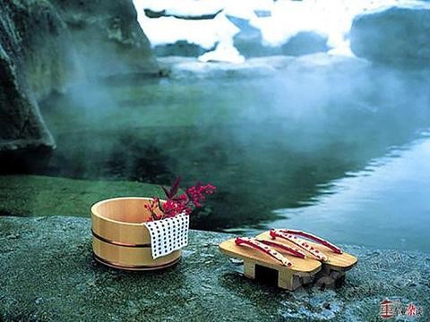 一家人想泡温泉？周末短途游配一个电动车？