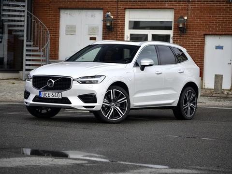 两款重磅新车今晚上市，一款力压速腾，一款暴虐奥迪Q5