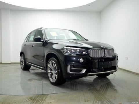 宝马X5缩小版来袭，加长4米7配8AT，30多万干翻奔驰