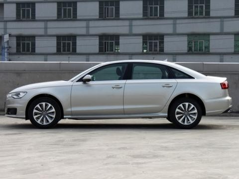 成功人士的标配！懂生活的人都会放弃E级和5系，降价6万值得拥有