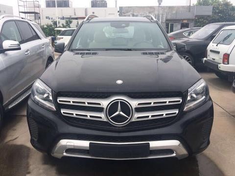 17款奔驰GLS400彰显个性奔驰GLS400港口行情