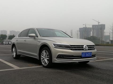 辉昂，一辆产于上汽的高配奥迪A6