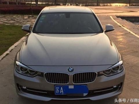 怒提宝马320LI！蓝天白云果然不是吹出来的