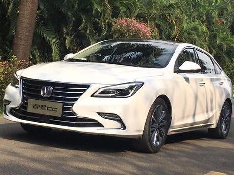 搭载1.5T配电子手刹等 8.99万起最美轿跑睿骋CC来袭