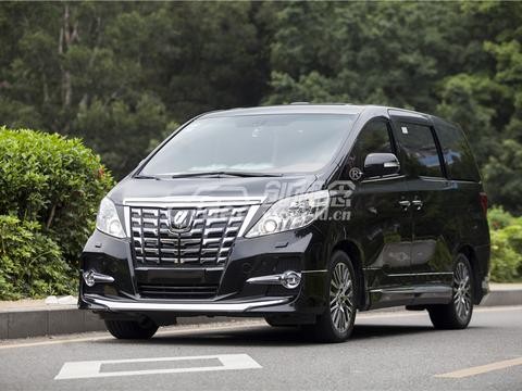 2017最新款丰田埃尔法内饰改装，体验豪华魅力！