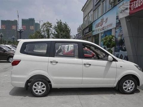 性价比高过五菱宏光，全新国产MPV车型，裸车价5万不到