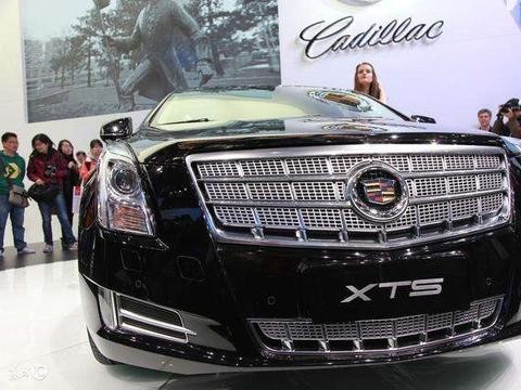 比宝马5系更帅气, 全系优惠9-10万元, C级车贱卖变成B级车