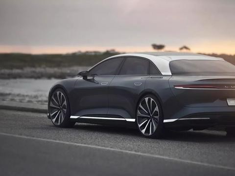 王者争霸赛：Lucid Air电动汽车有什么资本挑战宝马750Li？