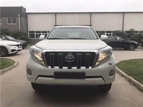 17款霸道4000年底降价分期都可两年无息了，落全国