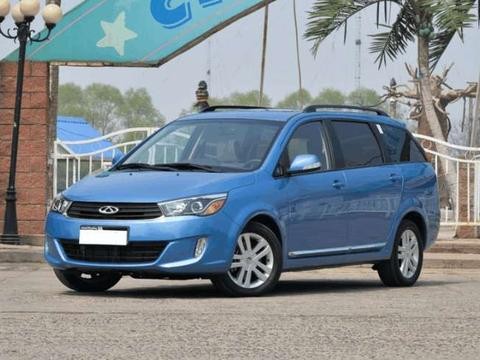 比宝骏730逼格高, 配悬浮式车顶, 售价才8万, 上市卖疯