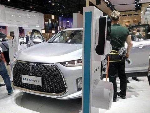 全新高颜值SUV来袭，长4米7，2.0T混动系统，媲美卡宴