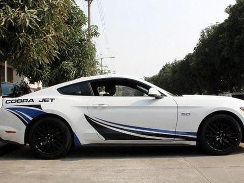 保时捷911买不起, 这野马便宜110万, 平民跑车