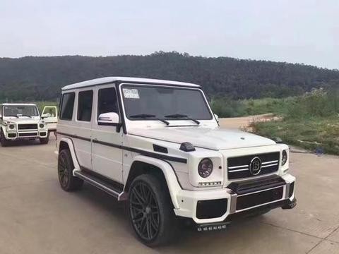 和好哥们几年联系不上，靠40万奔驰G500重新相认