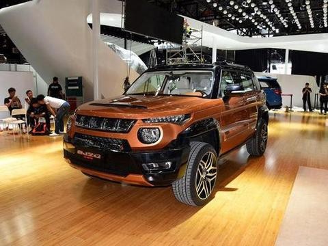 果断放弃吉利博越，这车比牧马人还漂亮，9万元越野范完爆H6