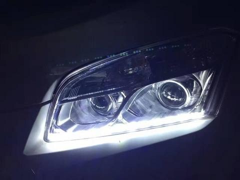 拥有四透镜的雪佛兰创酷才够酷—搭配日行灯和黄金雾灯