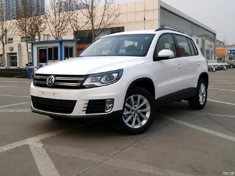 减配SUV，没有天窗和真皮，中控就个收音机，为何卖22万仍抢破头