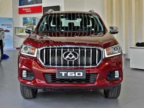 福特猛禽过时了，国产造了辆8万的皮卡，轻松8秒破百！