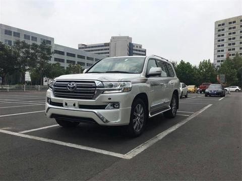 为越野而来，18款丰田酷路泽4000谷底价格全国上牌可分期