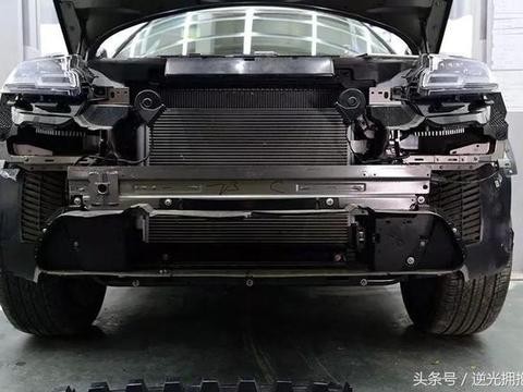 路虎星脉是个好例子，看看百万豪车是怎么节省成本的