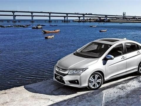 紧凑级车也能满足家用，8万买这些合资车不亏