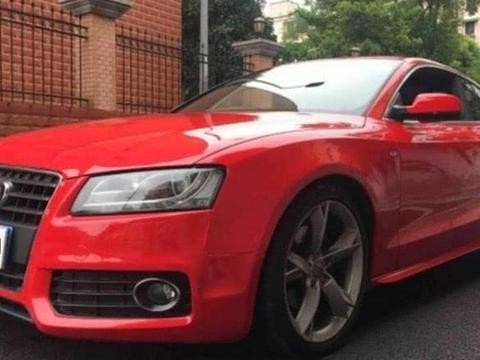 小伙花18万买辆奥迪A5回乡下走亲戚, 丈母娘开心地到处炫耀