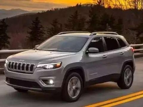 全新Jeep指南者VS新款本田CRV！两款发动机哪个更好，更省油