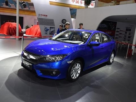 15万的年轻人首选！这两台最好看的日系车型怎么选？