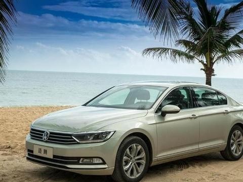 佛系试驾2018款迈腾