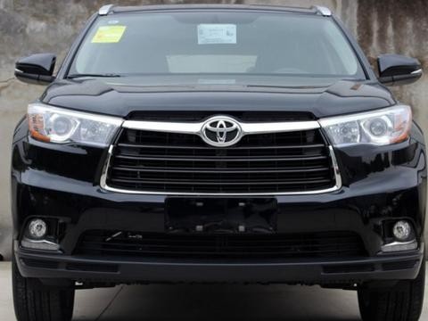 丰田汉兰达2018全新款 定位国产7座SUV 搭载2.0T发动机系统