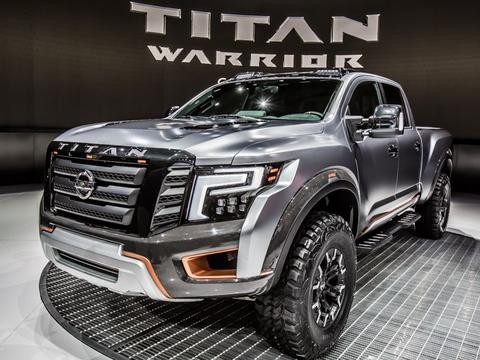 最霸气的日系皮卡，光看前脸就值100万，四根排气筒完爆猛禽！