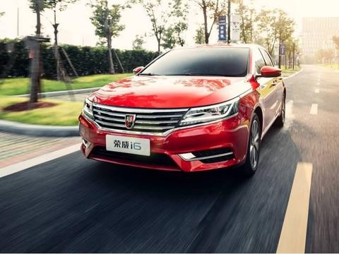 荣威i6发动机获大奖 全面升级颠覆10万级家轿出行体验