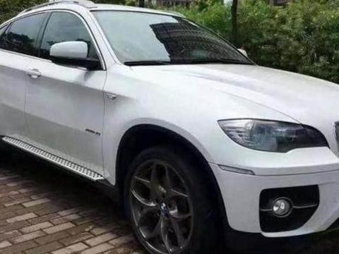 青年业主花三十万买来宝马X6