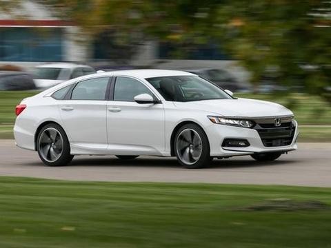 2018款 “手动党”雅阁运动版