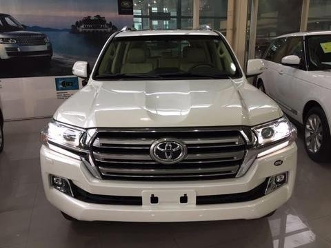 中东丰田兰德酷路泽4000领导时尚驾驭未来