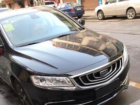 媳妇想了2天直接放弃起亚K5就选这车，完胜蒙迪欧仅11万！