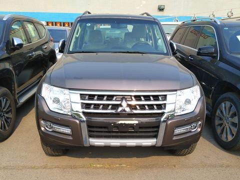 17款三菱PAJERO（帕杰罗·中东版）