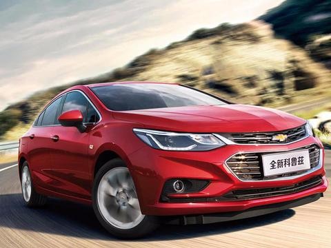 百公里油耗不到7L，颜值超高的四款车，您喜欢哪辆？