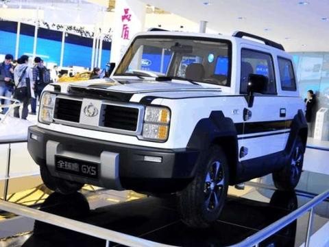 吉利这款越野车叫价不到6万, 双门四驱, 外观超霸气, 回头率超高!