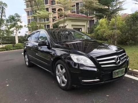 2013年奔驰R350 七座位超级省油18万出售 值不值得入手？