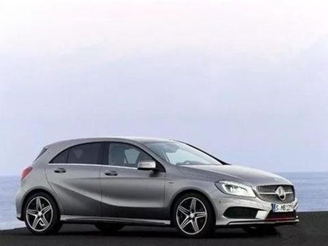 全新奔驰A级再次将要逼死宝马奥迪！