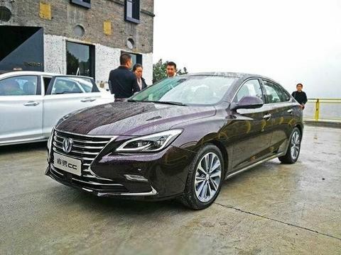 “小雷克萨斯”正式上市，配奥迪内饰，仅售9万还买啥思域