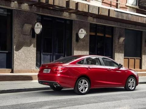 他们为什么放弃速腾、卡罗拉、朗逸选择这款车