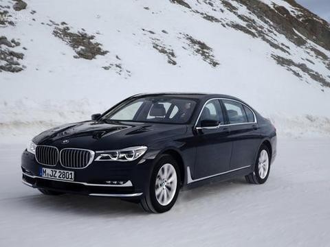 奥迪A系列没有豪车? 这台800万的A8L你一准没见过