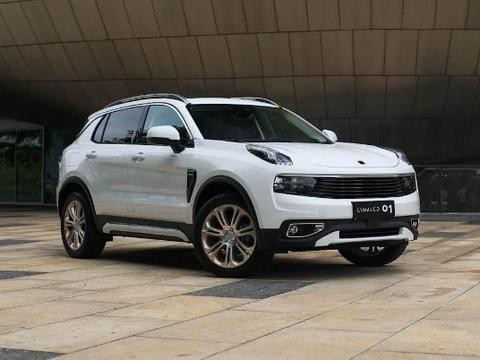 这就尴尬了，吉利领克01全国首撞吉利帝豪GL！车主：看不懂！