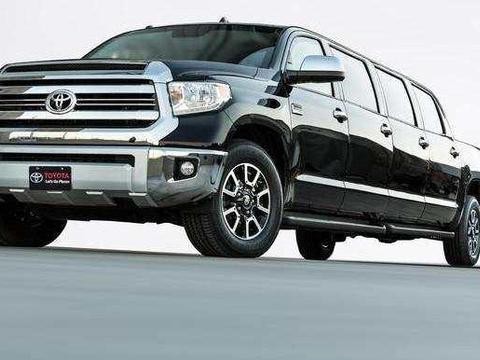 丰田这是要疯的节奏？设计史上最无用的皮卡车：8门9座还带斗？