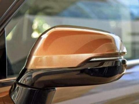 一举超越汉兰达，上市不被看好，现在月销近一万辆