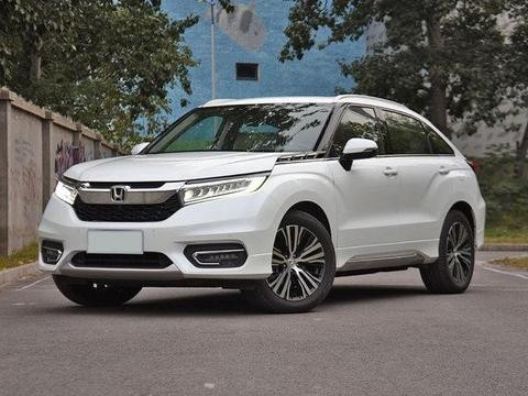 年底一票难求不如买车自驾，这几款强动力中大型SUV值得推荐