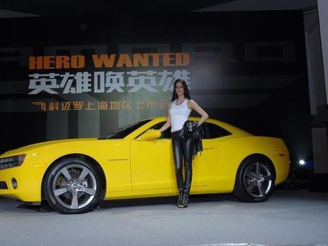 这是车友心中的大黄蜂科迈罗吗？怎么改装的这么爆